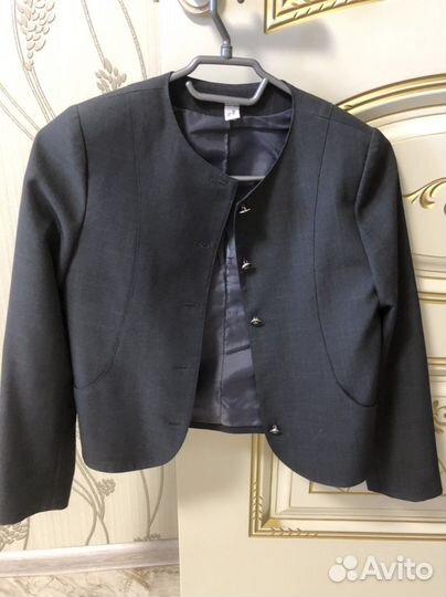 Пиджак для девочки 140 146
