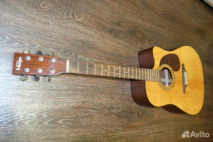 Гитара электроакустическая vintage VEC-800N