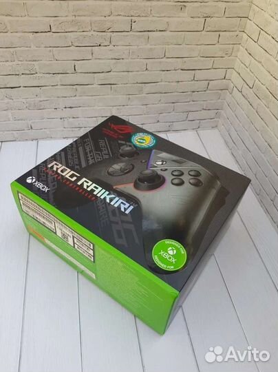 Проводной геймпад asus ROG Raikiri 2023