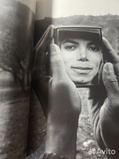 Книга о Michael Jackson