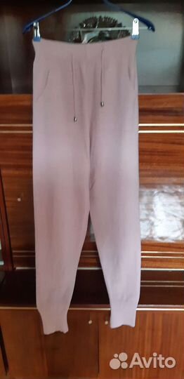 Костюм женский 52 -54 р-р