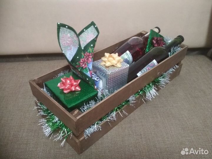 Ящик декоративный сувенирный