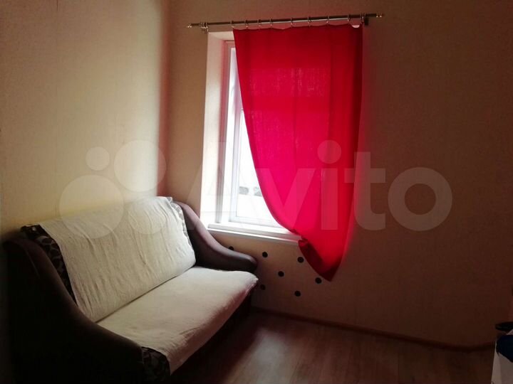 Комната 23 м² в 2-к., 1/2 эт.