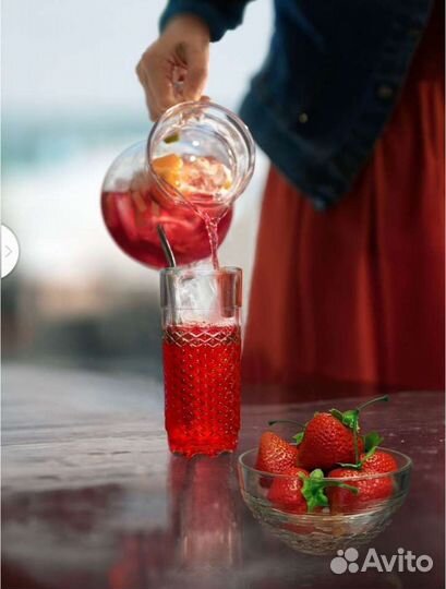 Набор стаканов и креманки