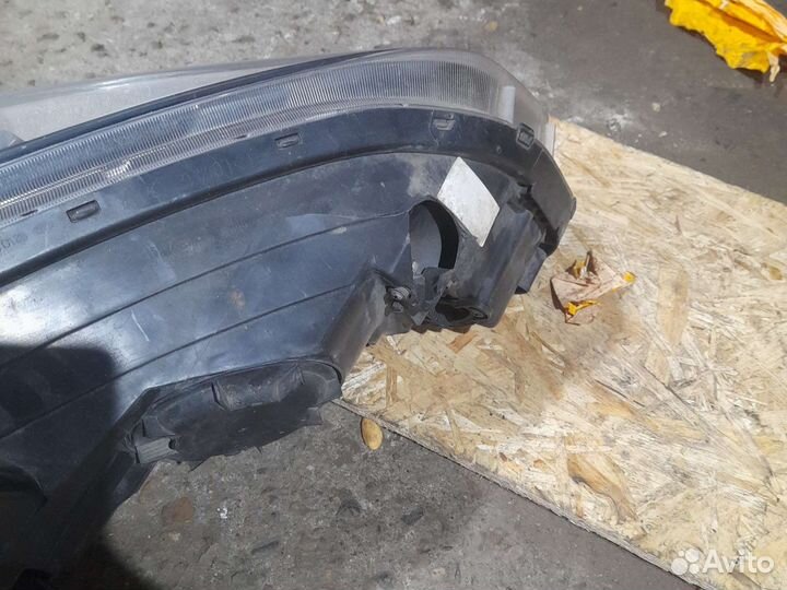 Фара линзованная на KIA RIO