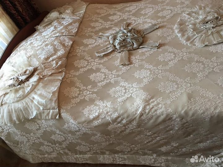 Покрывало на 2 х спальную кровать