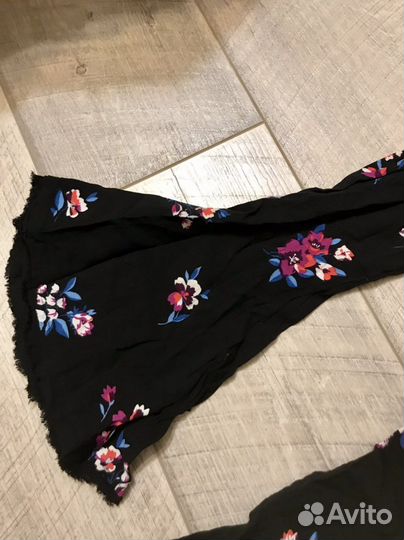 Платье новое Forever 21