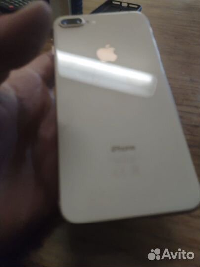 iPhone 8 Plus, 64 ГБ