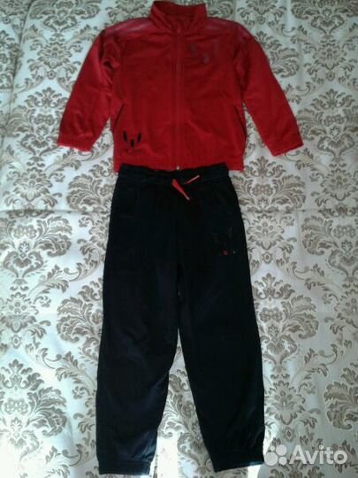 Спортивный костюм adidas