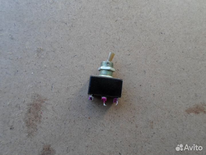 Переключатель тп1-2 б\у