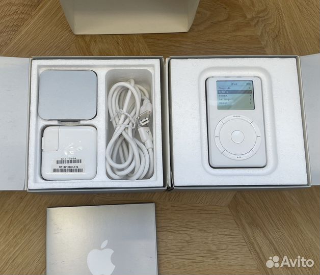 Apple iPod Classic 2001 год (1-ое поколение)