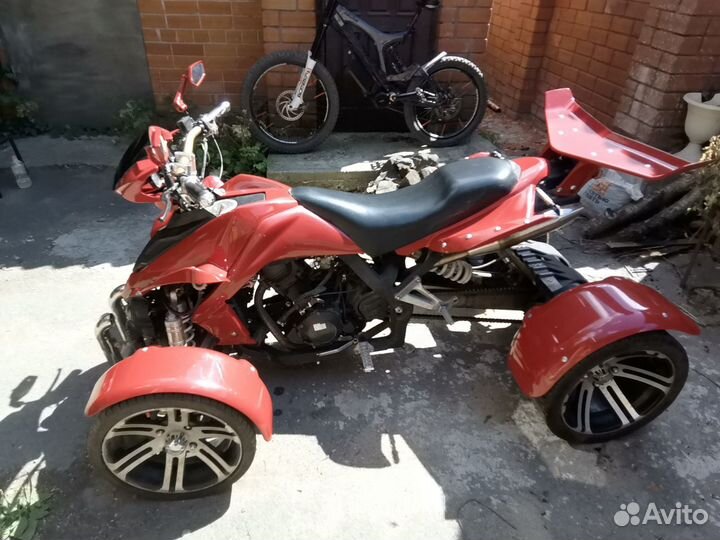 Квадроцикл blade 350