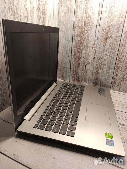 Ультрабук с SSD 500GB/intel 7го/Nvidia 2GB/8GB Озу