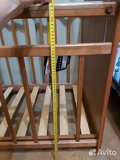 Детская кроватка с матрасом и бортиками