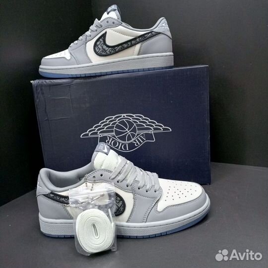 Кроссовки Nike air jordan 1 low dior