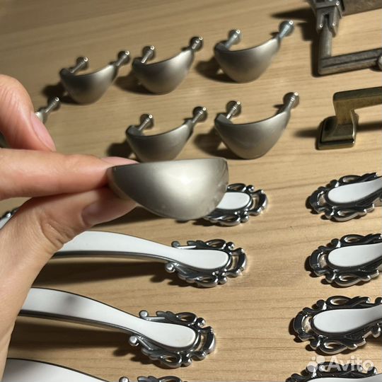 Мебельные ручки