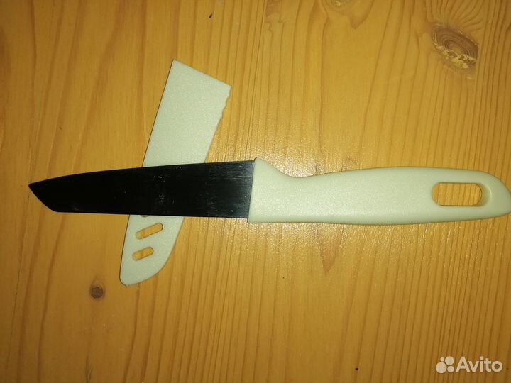 Набор кухонных ножей новый