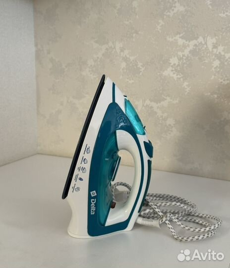 Утюг Delta DL-416 голубой 2600 Вт