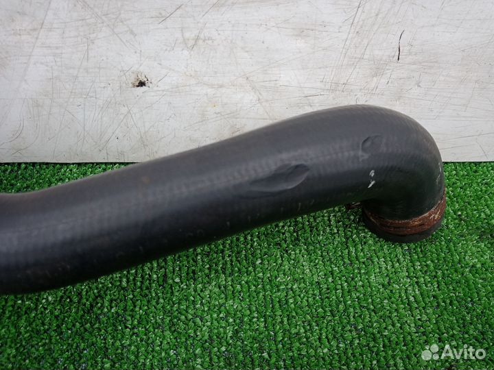 Патрубок радиатора верхний Ford Fusion