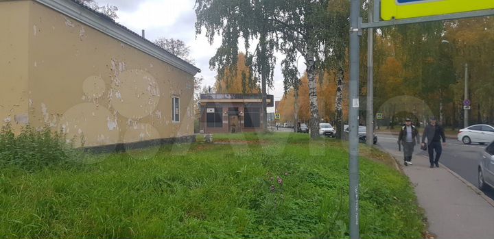 Торговая площадь, услуги населению 137,9 м²