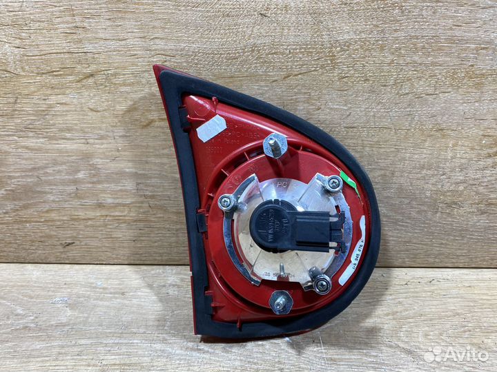 Фонарь задний правый VW Golf 5 Арт. 110377