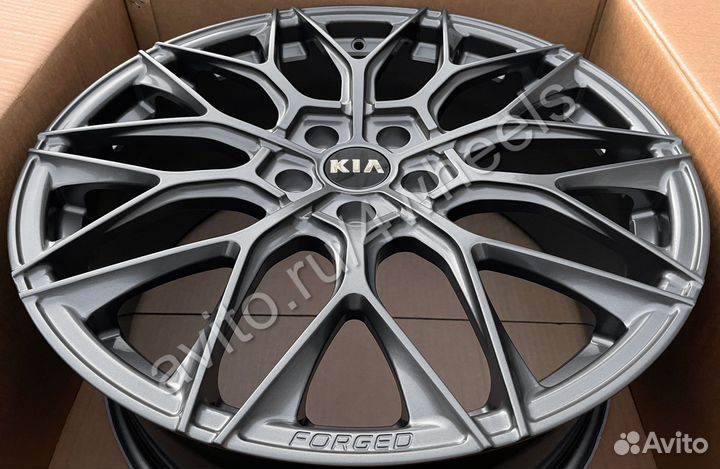Кованые диски Kia Sportage R20 наличие