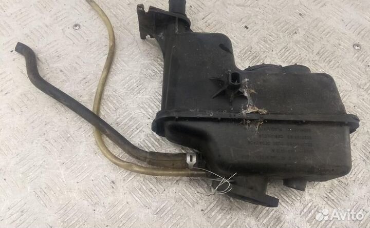 Бачок расширительный Citroen Xantia