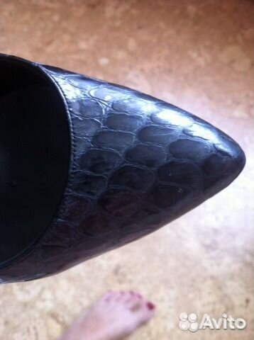 Продам черные туфли р.37 из натур.кожи под лак