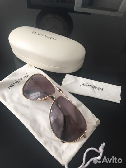 Солнцезащитные очки Yves Saint Laurent