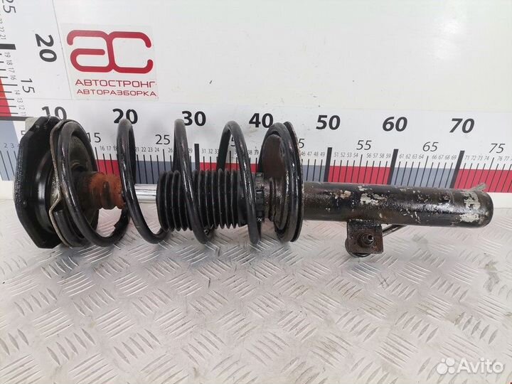 Стойка для Citroen Picasso