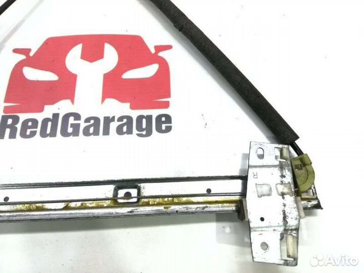 Стеклоподъемник передний правый Jeep Wrangler TJ