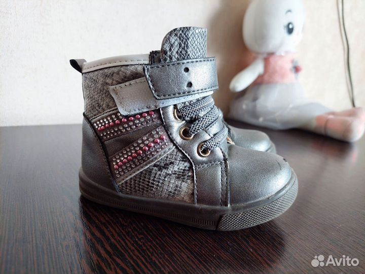 Ботинки осенние для девочки