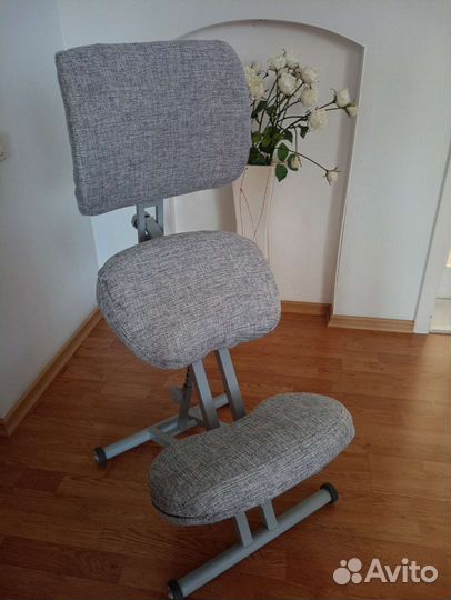 Эргономичный коленный стул со спинкой олимп