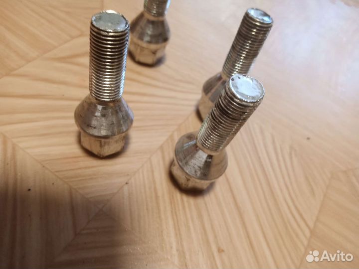Болты на литье