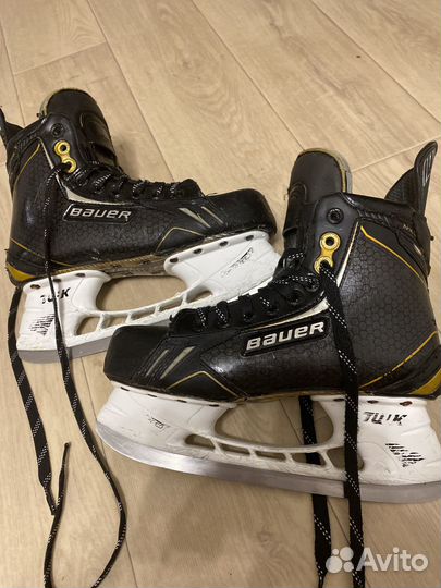 Хоккейные коньки bauer nxg 7,5 D Sr