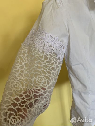 Белая нарядная блузка рубашка 134-140