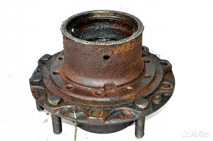 Ступица ведущего моста дисковые тормоза, правая me