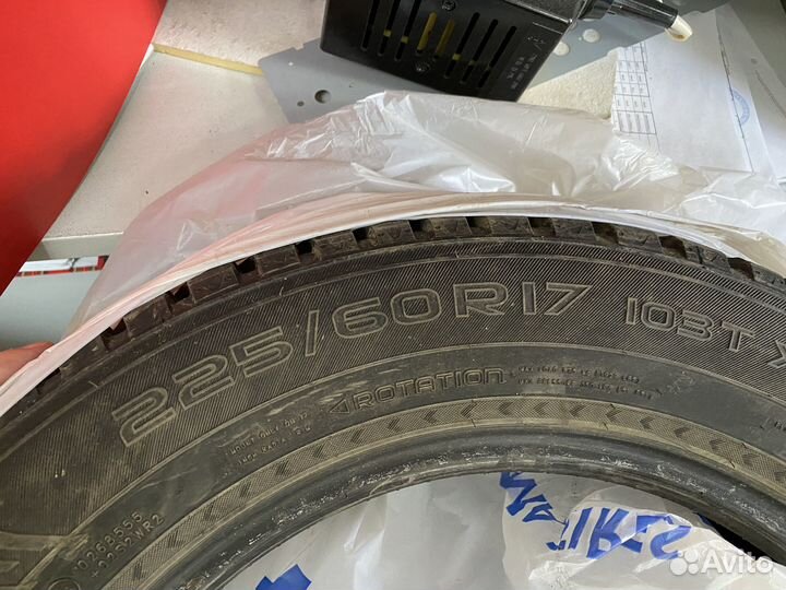 Nokian Tyres Hakkapeliitta 8 SUV 225/60 R17 103T