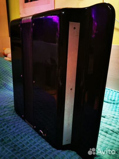 Баян многотембровый Россия