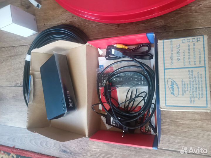 Спутниковая тарелка МТС комплект новое