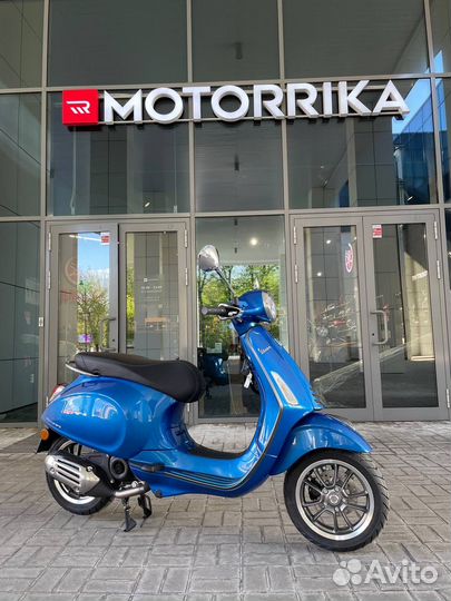Скутер Vespa Primavera, 2023