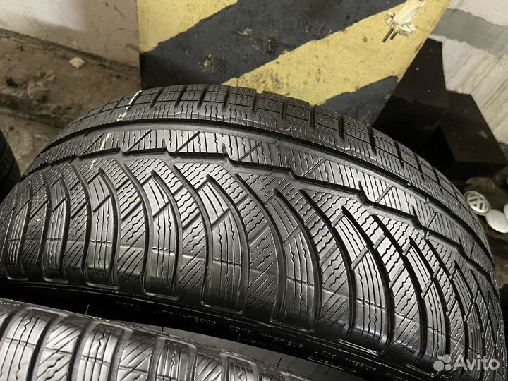 Michelin Pilot Alpin 4 225/45 R18