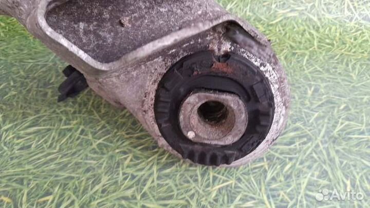 Балка подвески задняя Mercedes E W211 3.2