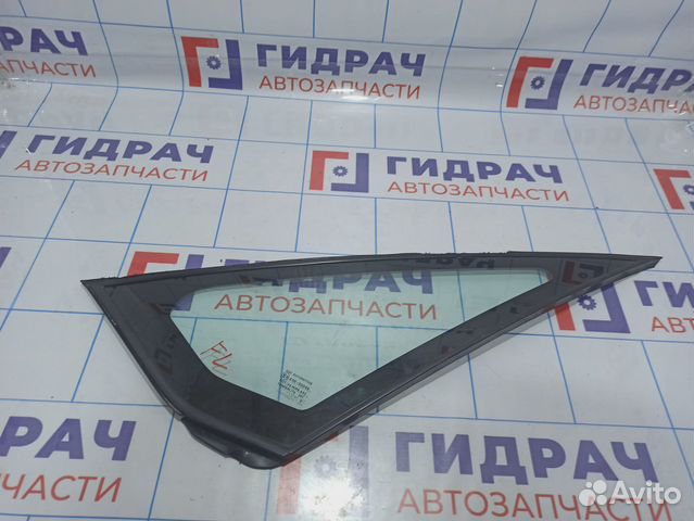 Стекло кузовное глухое левое переднее Suzuki SX4 8