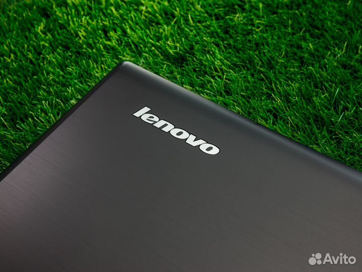 Ноутбук Lenovo