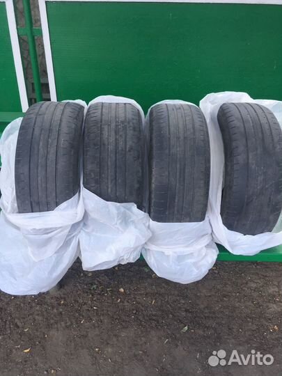 Goodyear EfficientGrip 215/55 R16