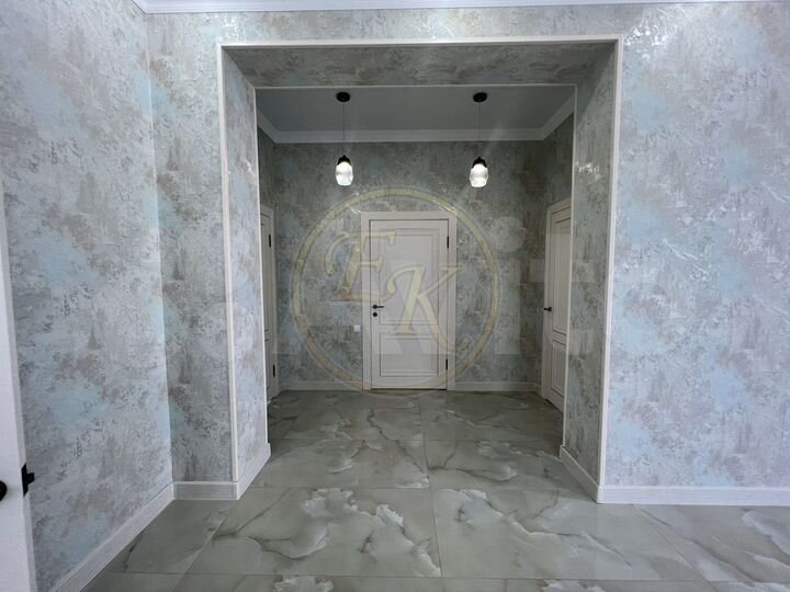 Дом 175 м² на участке 5 сот.