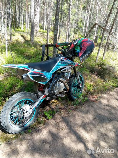 Regulmoto seven medalist 150e