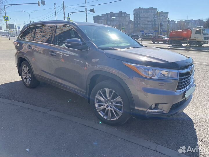Toyota Highlander 3.5 AT, 2015, 102 000 км