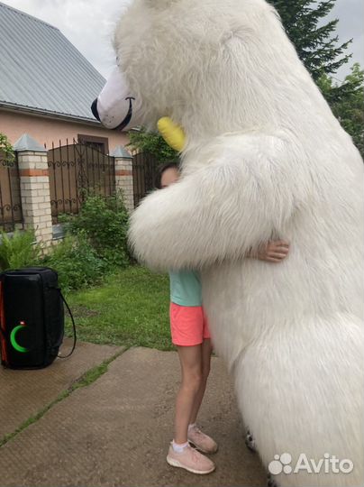 Поздравление от большого мишки